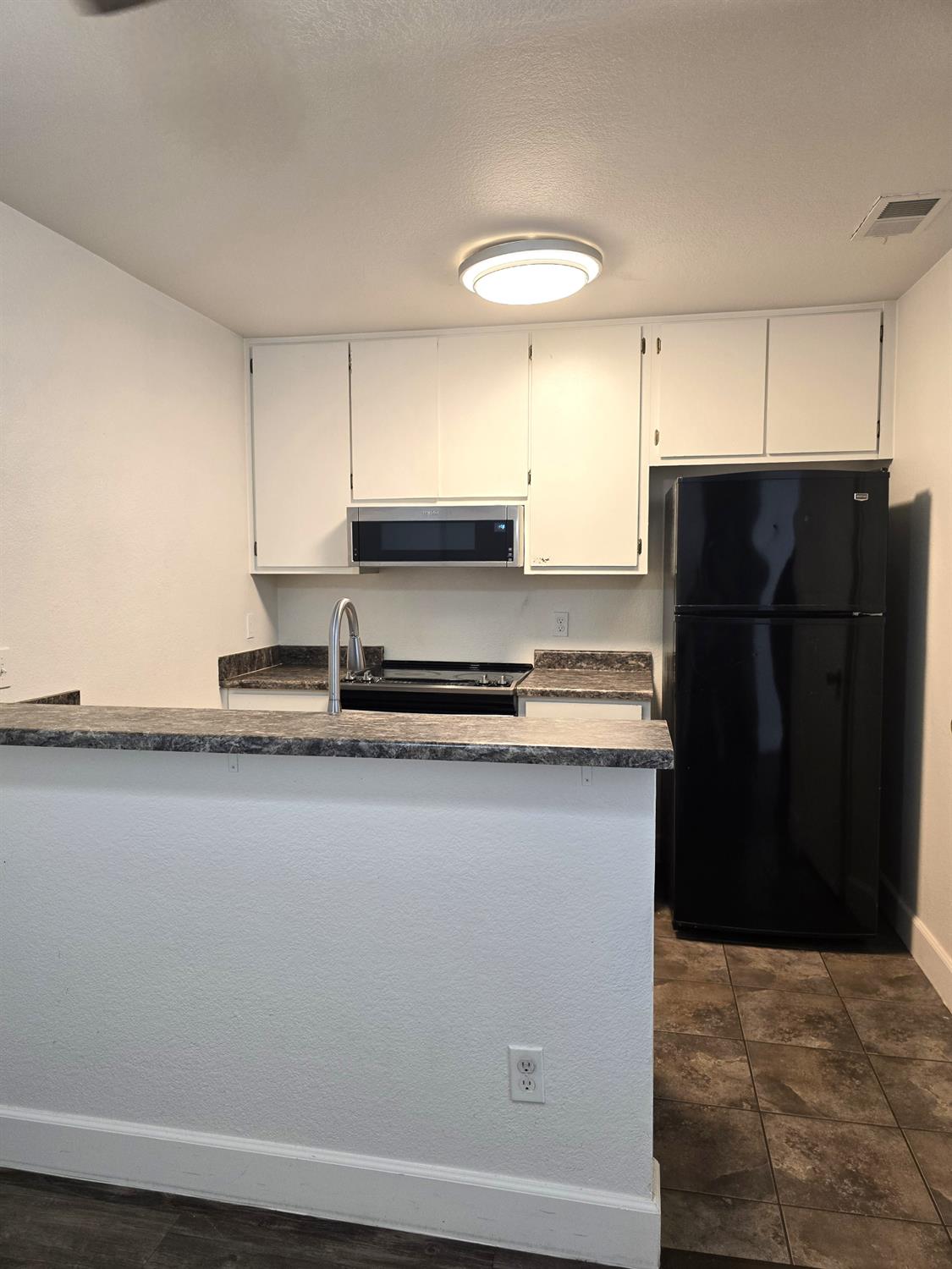 3939 Madison Avenue North Highlands CA 95660