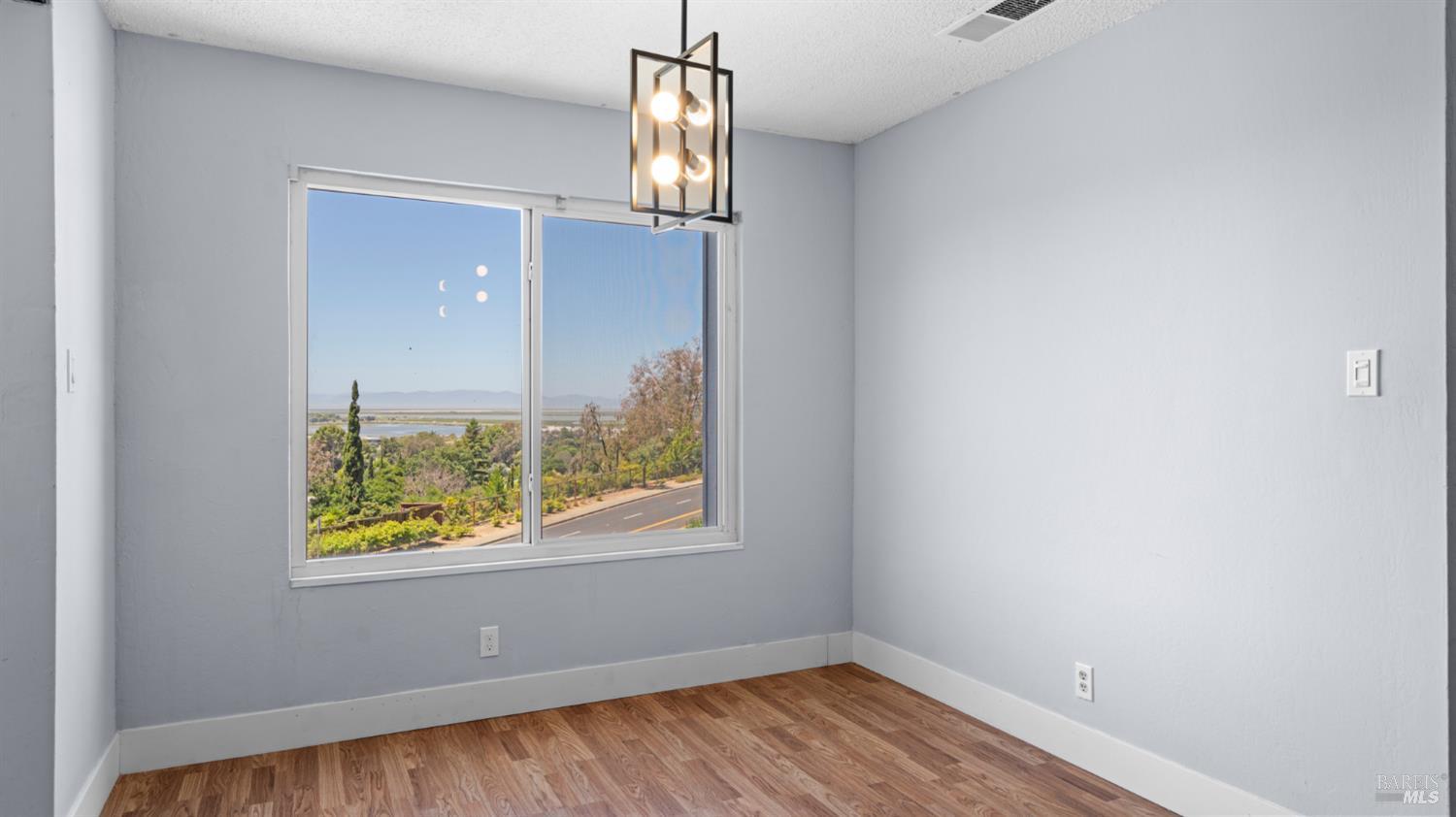 355 Parkview Terrace Vallejo CA 94589