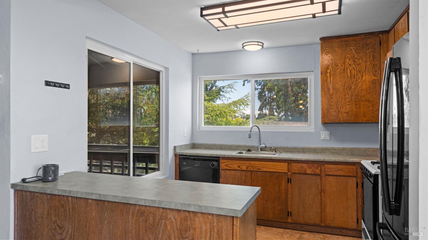 355 Parkview Terrace Vallejo CA 94589