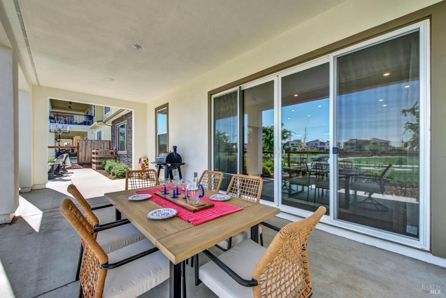 2456 Shore Vista Fairfield CA 94533