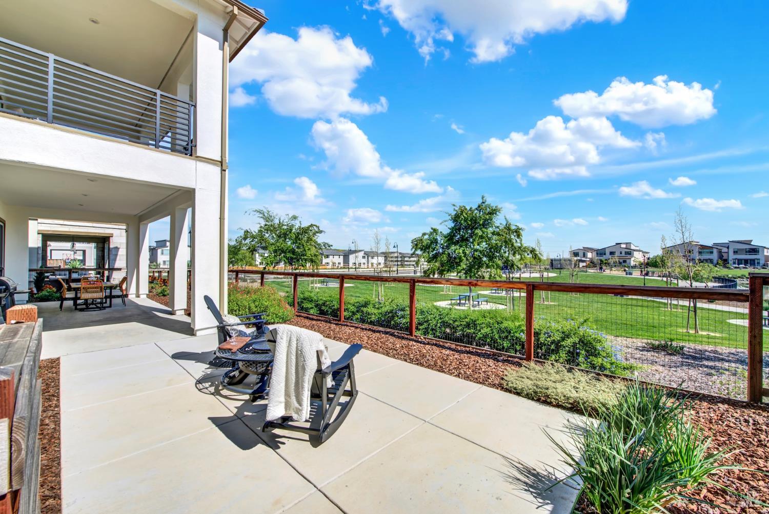 2456 Shore Vista Fairfield CA 94533