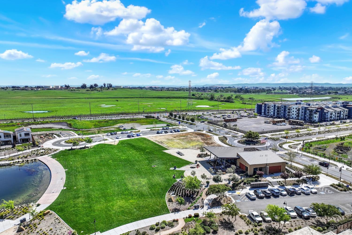 2456 Shore Vista Fairfield CA 94533