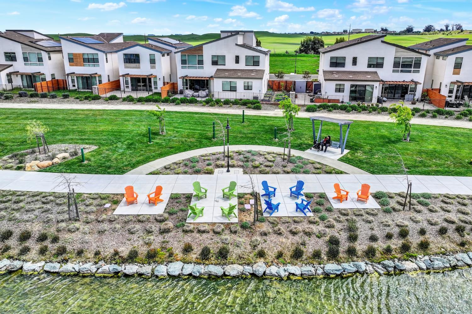 2456 Shore Vista Fairfield CA 94533