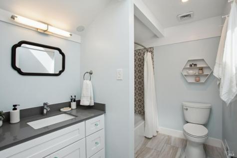 18 Dunlin Court San Rafael CA 94903