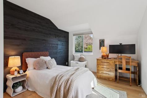 18 Dunlin Court San Rafael CA 94903