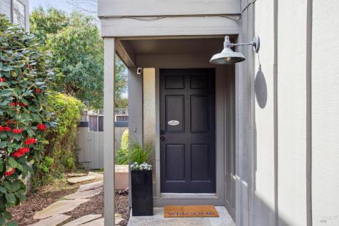18 Dunlin Court San Rafael CA 94903