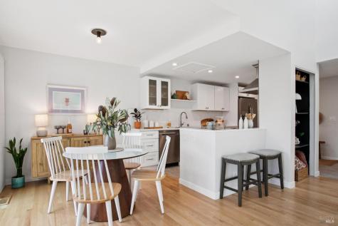 18 Dunlin Court San Rafael CA 94903