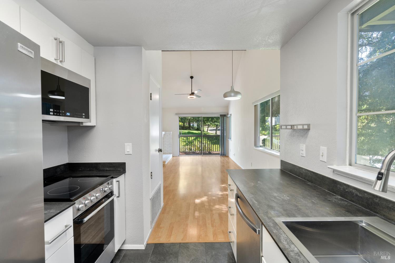 348 Blanchard Lane Benicia CA 94510