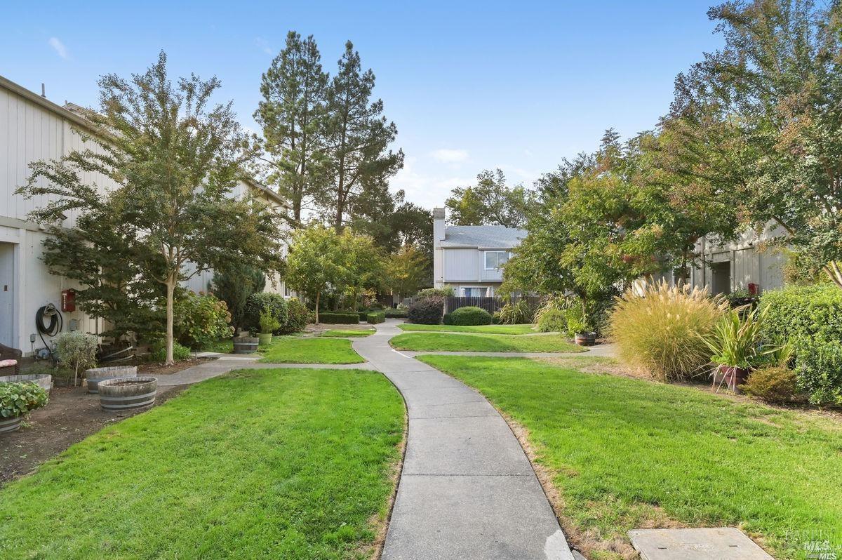 31 Front Street Healdsburg CA 95448