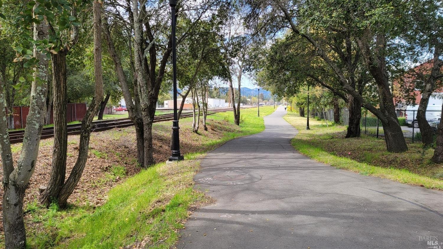 31 Front Street Healdsburg CA 95448