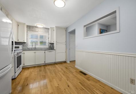 31 Front Street Healdsburg CA 95448