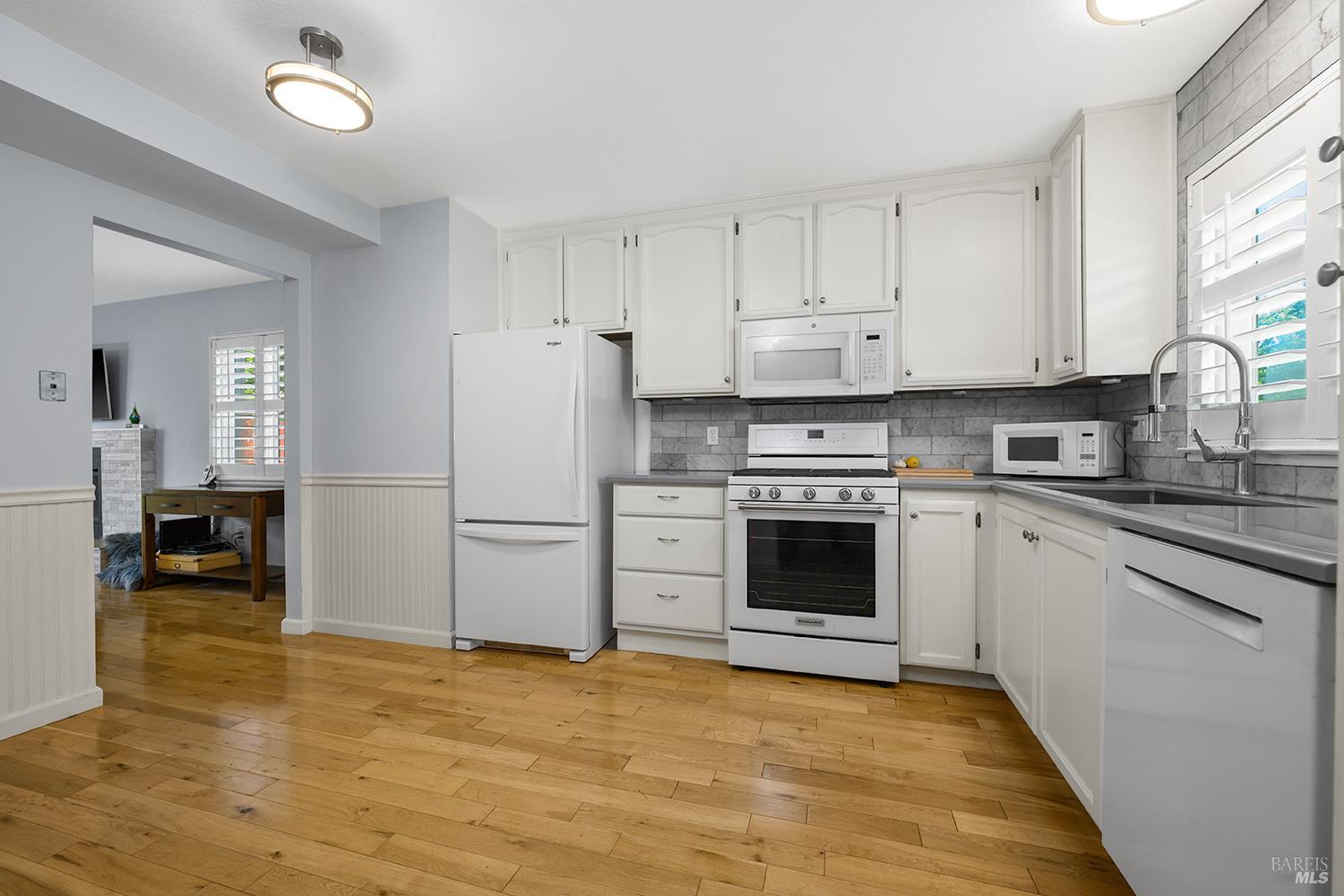 31 Front Street Healdsburg CA 95448