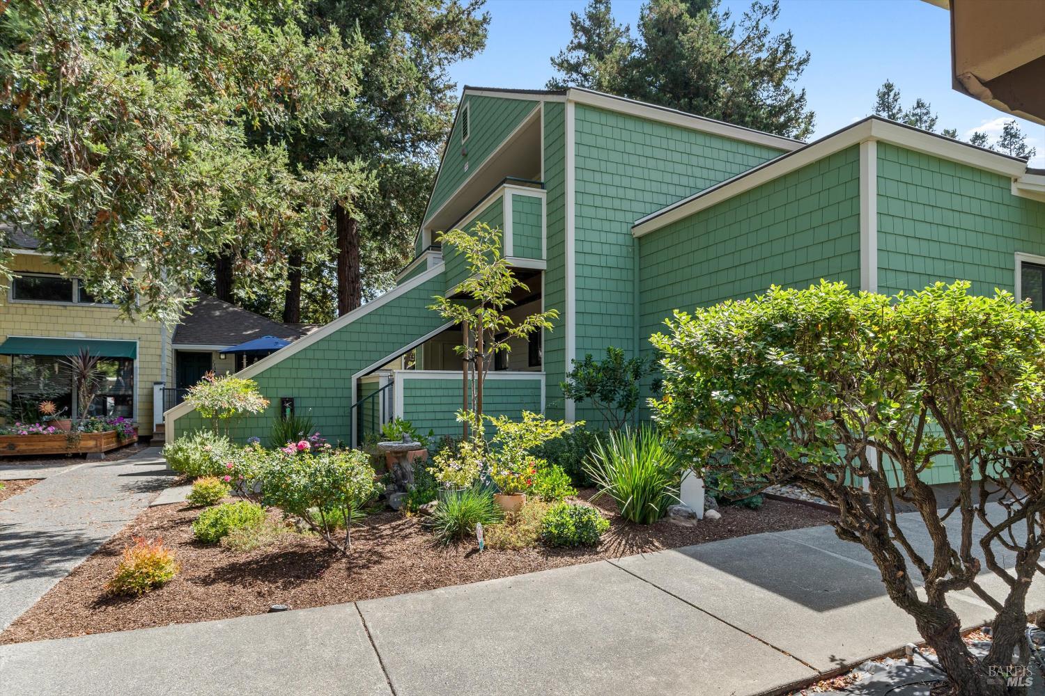 901 Russell Avenue Santa Rosa CA 95403