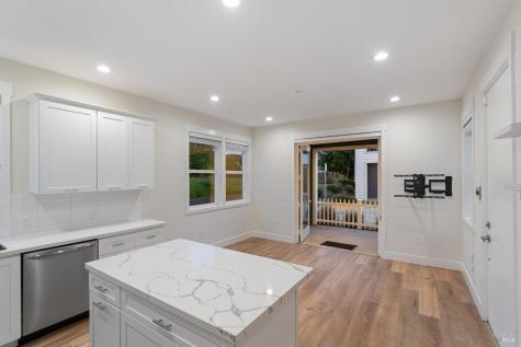 2672 Franz Kafka Avenue Santa Rosa CA 95404