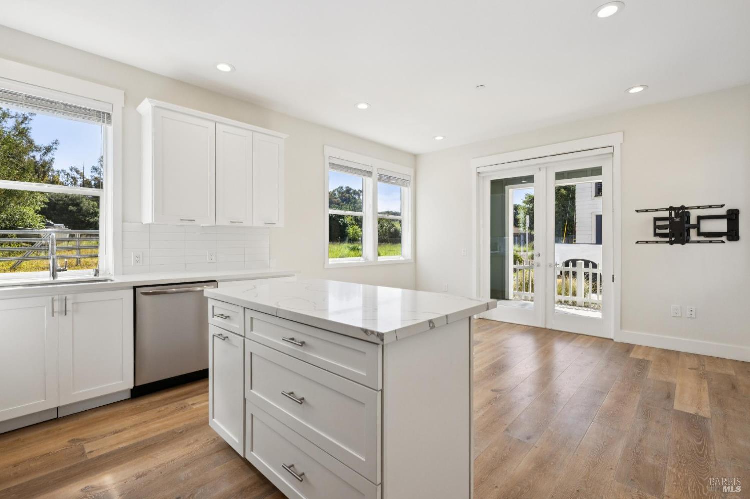 2672 Franz Kafka Avenue Santa Rosa CA 95404