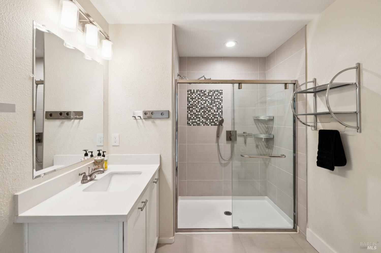 2672 Franz Kafka Avenue Santa Rosa CA 95404