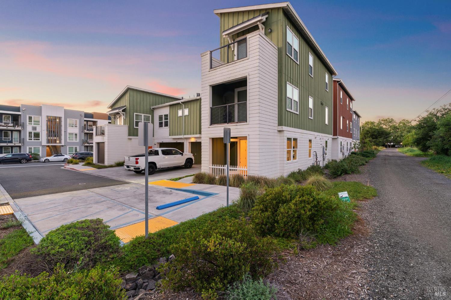 2672 Franz Kafka Avenue Santa Rosa CA 95404