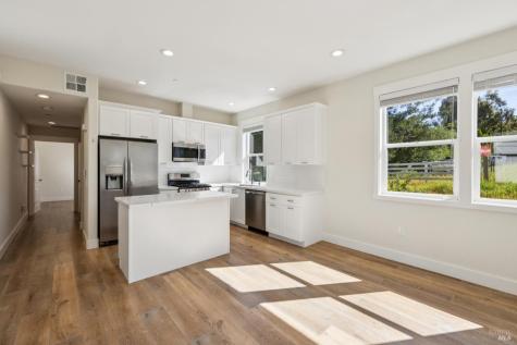 2672 Franz Kafka Avenue Santa Rosa CA 95404