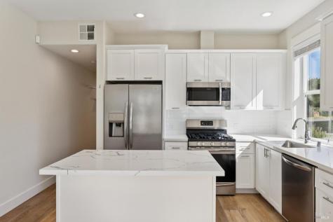 2672 Franz Kafka Avenue Santa Rosa CA 95404