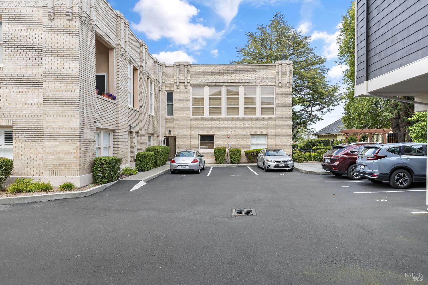 331 Keller Street Petaluma CA 94952