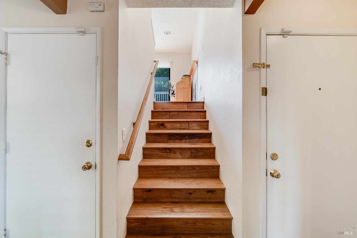 331 East T Street Benicia CA 94510