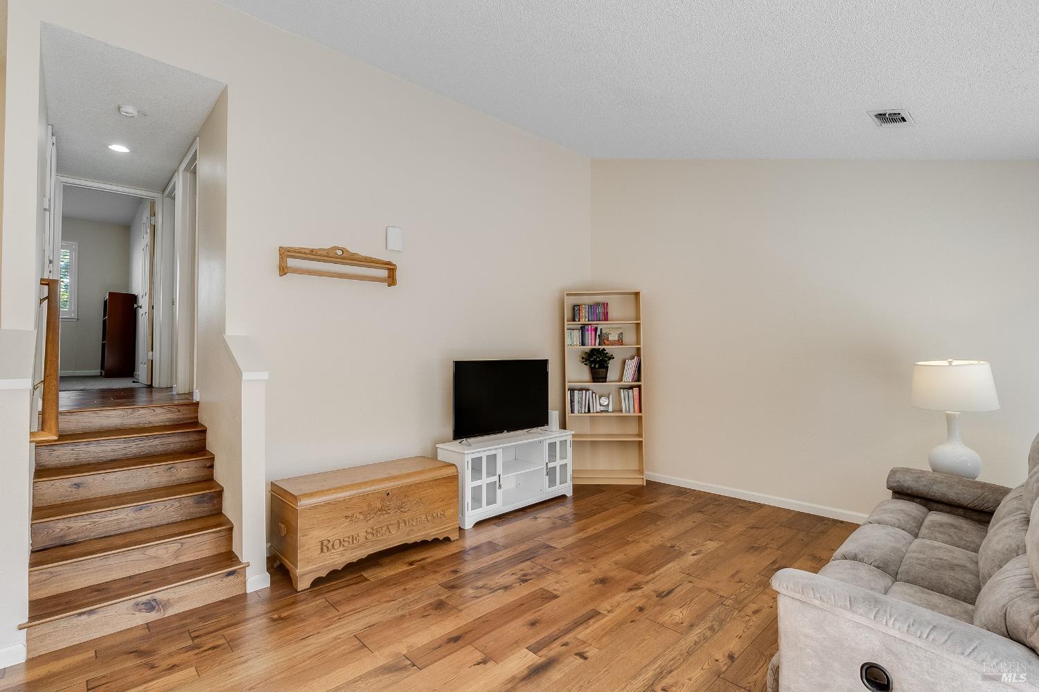 331 East T Street Benicia CA 94510