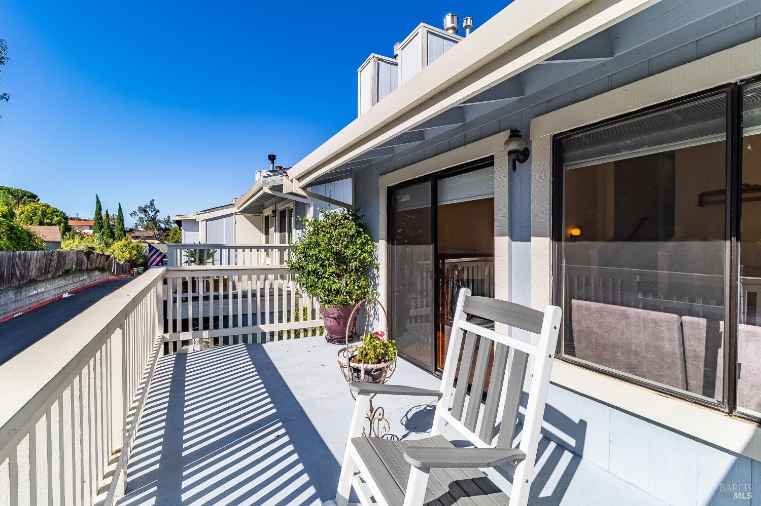331 East T Street Benicia CA 94510