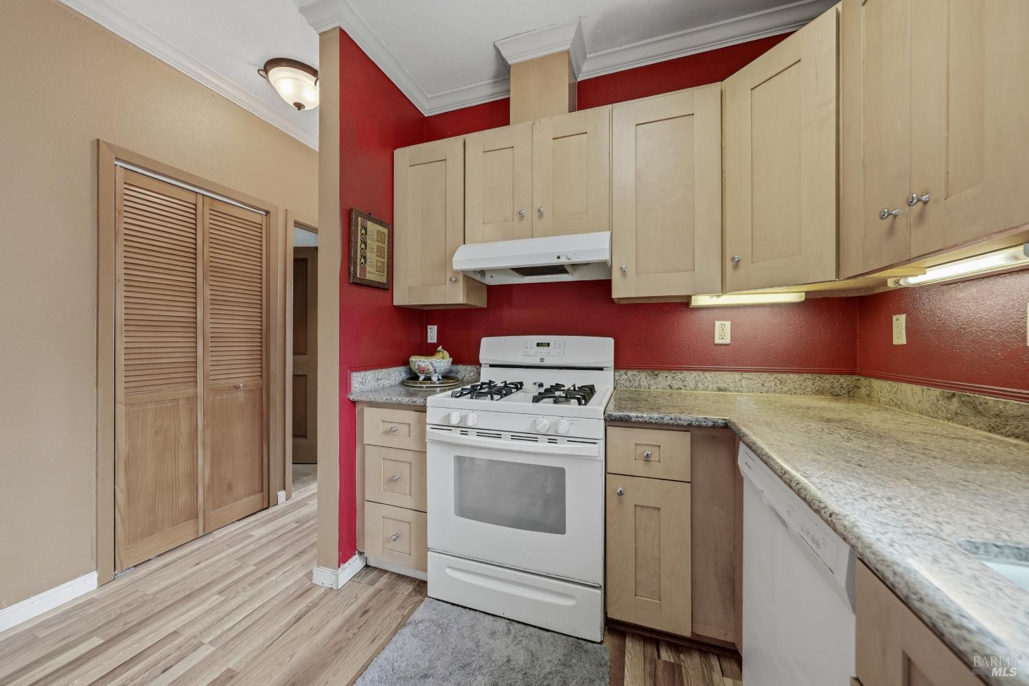 176 Valley Oak Drive Napa CA 94558