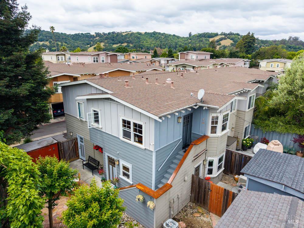 176 Valley Oak Drive Napa CA 94558