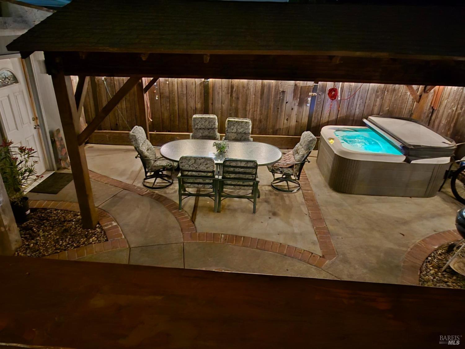 176 Valley Oak Drive Napa CA 94558