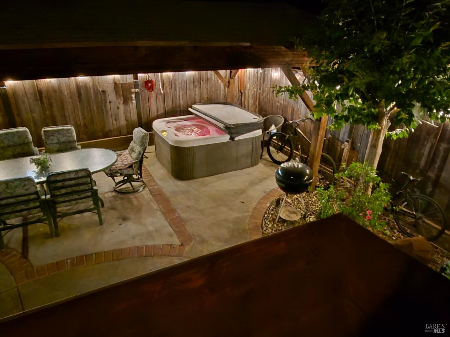 176 Valley Oak Drive Napa CA 94558