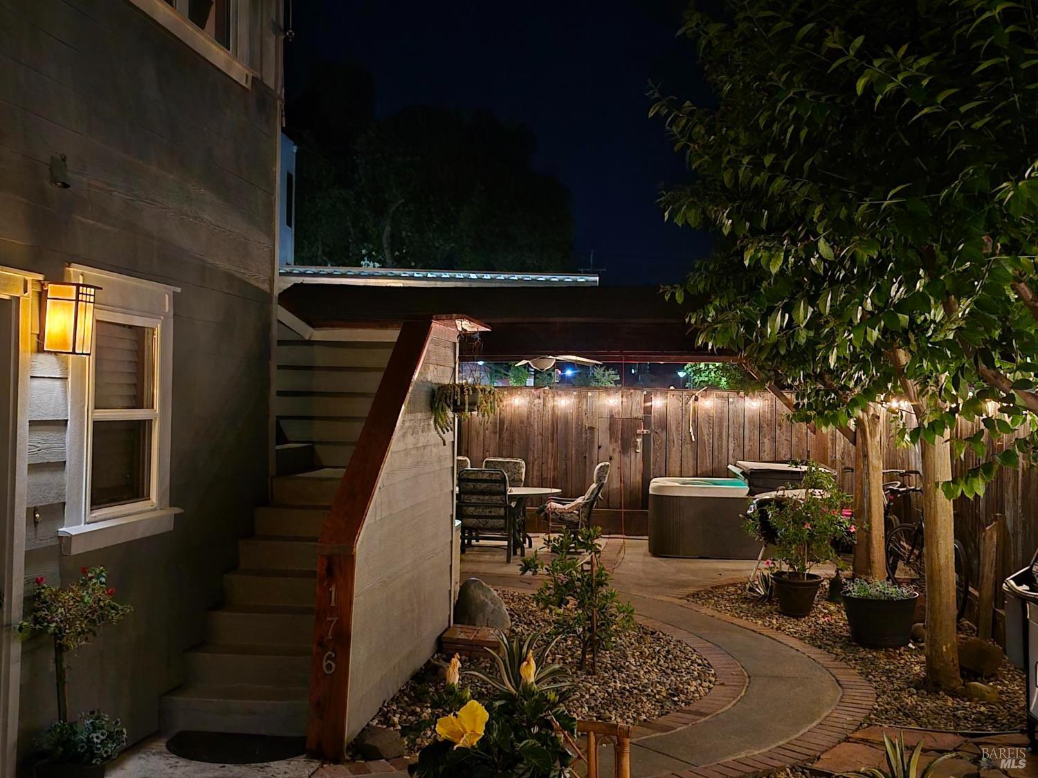 176 Valley Oak Drive Napa CA 94558