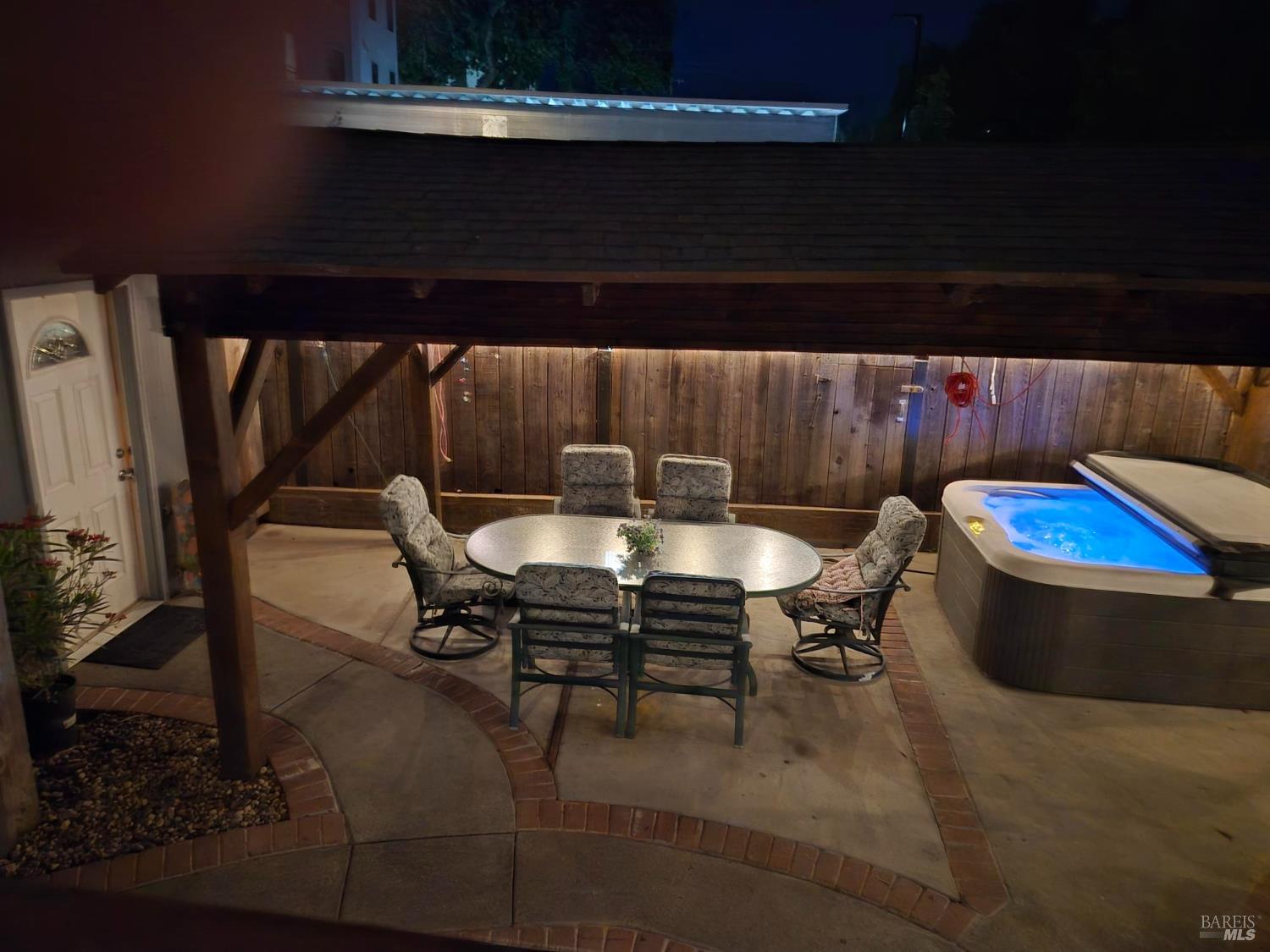 176 Valley Oak Drive Napa CA 94558