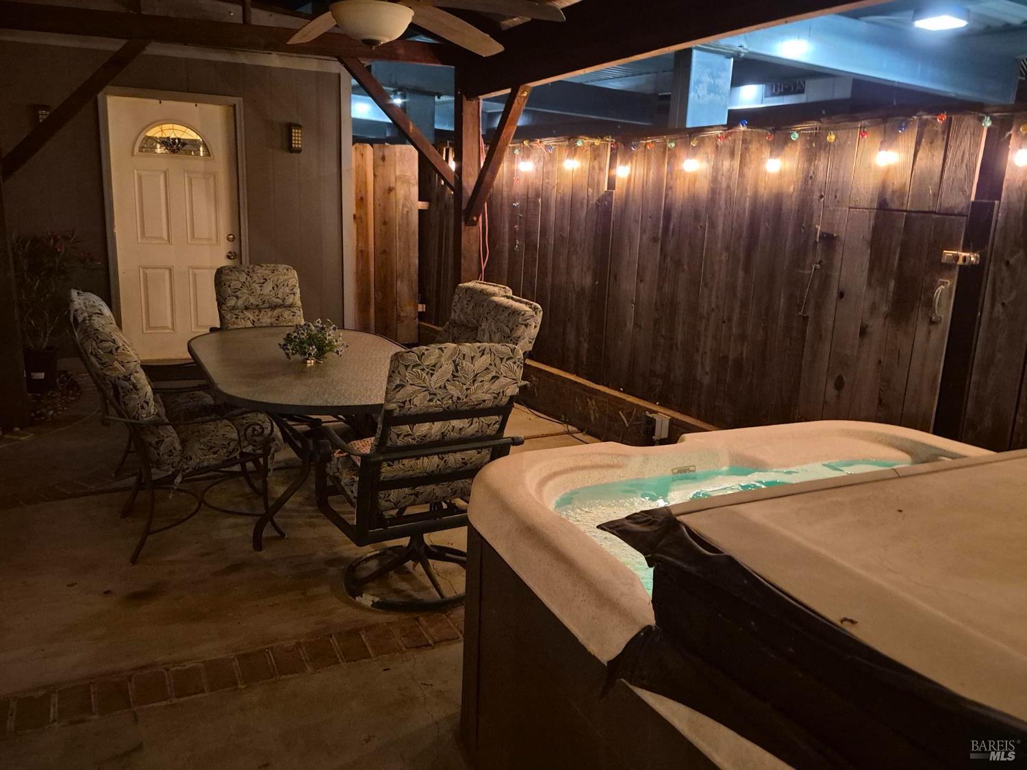 176 Valley Oak Drive Napa CA 94558