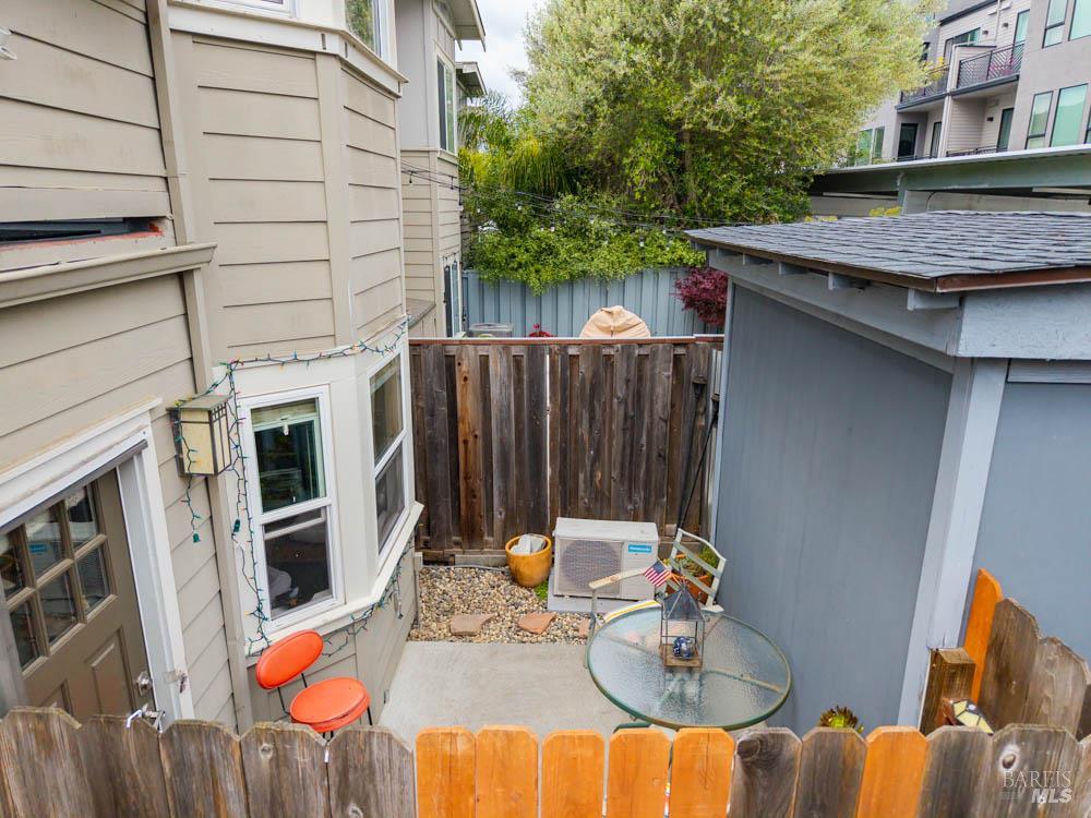 176 Valley Oak Drive Napa CA 94558