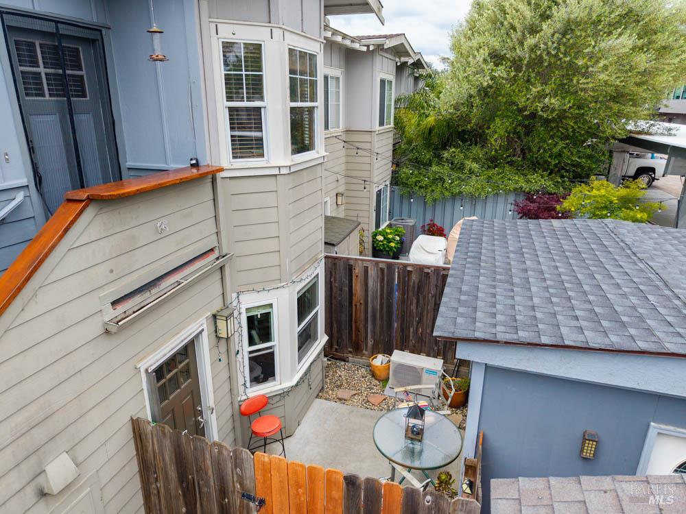 176 Valley Oak Drive Napa CA 94558