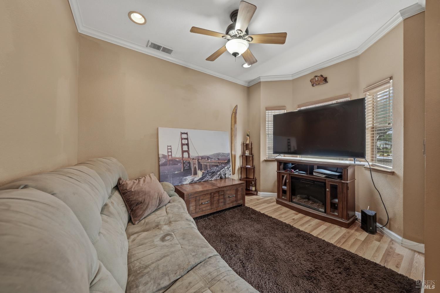 176 Valley Oak Drive Napa CA 94558