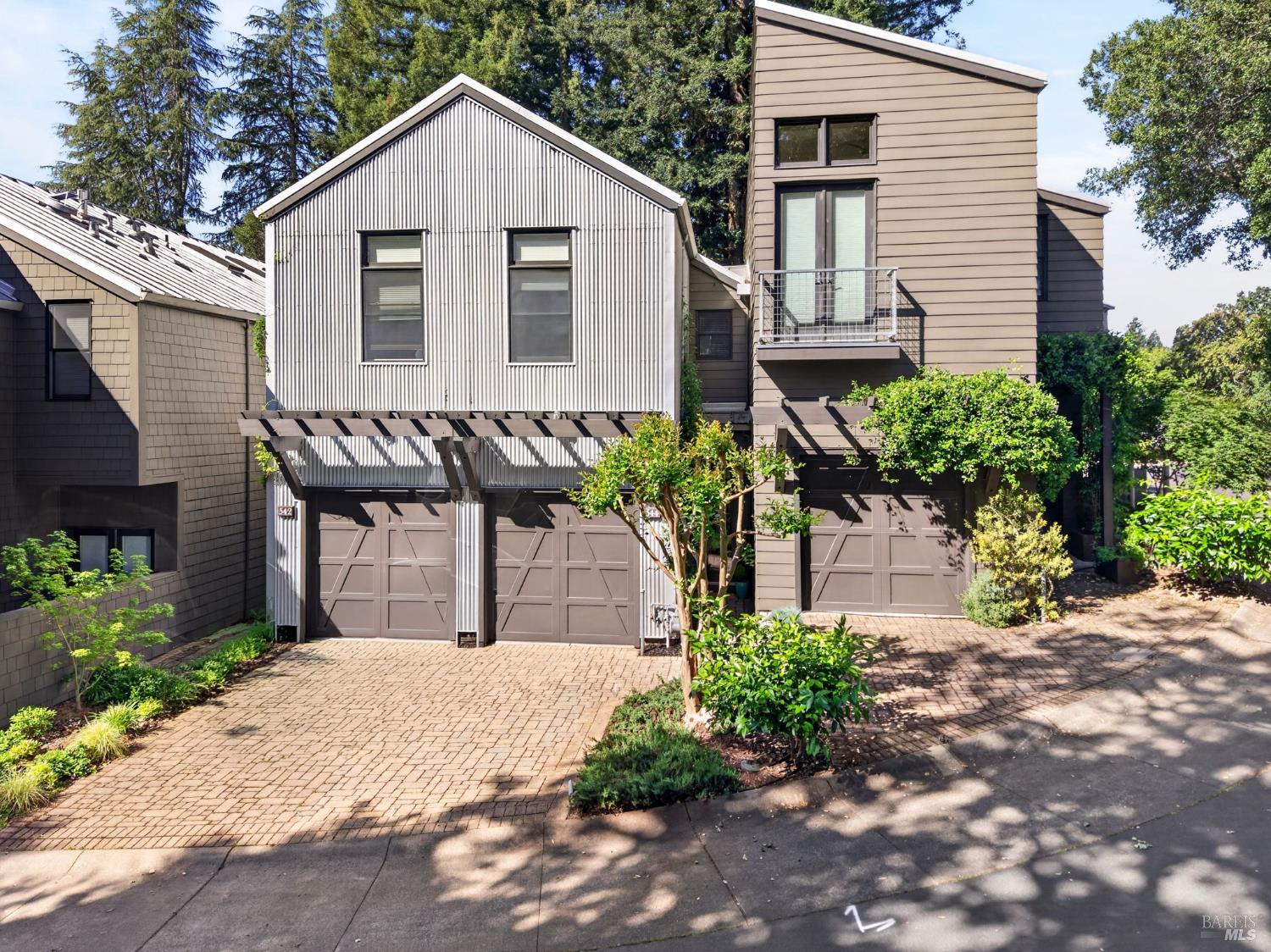 544 Grove Street Healdsburg CA 95448