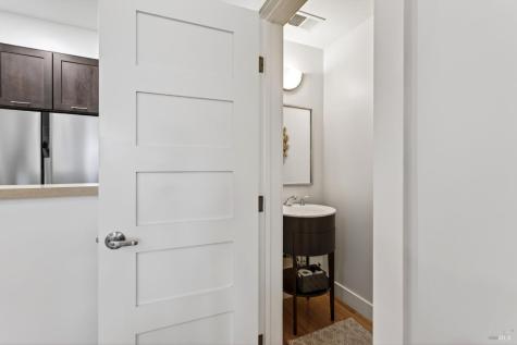 544 Grove Street Healdsburg CA 95448