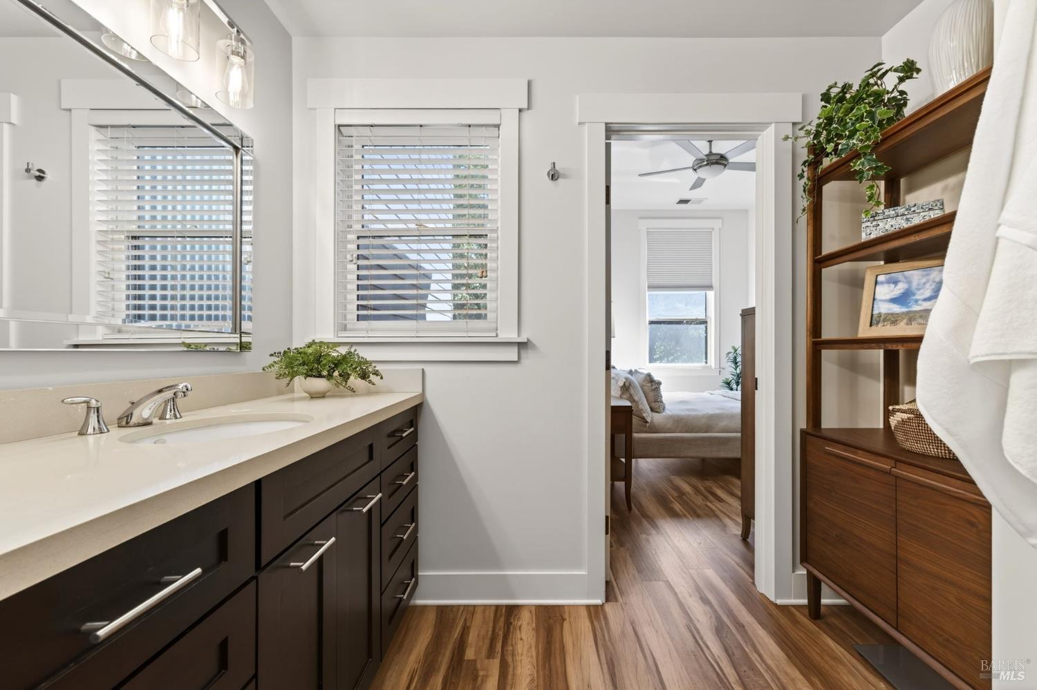 544 Grove Street Healdsburg CA 95448