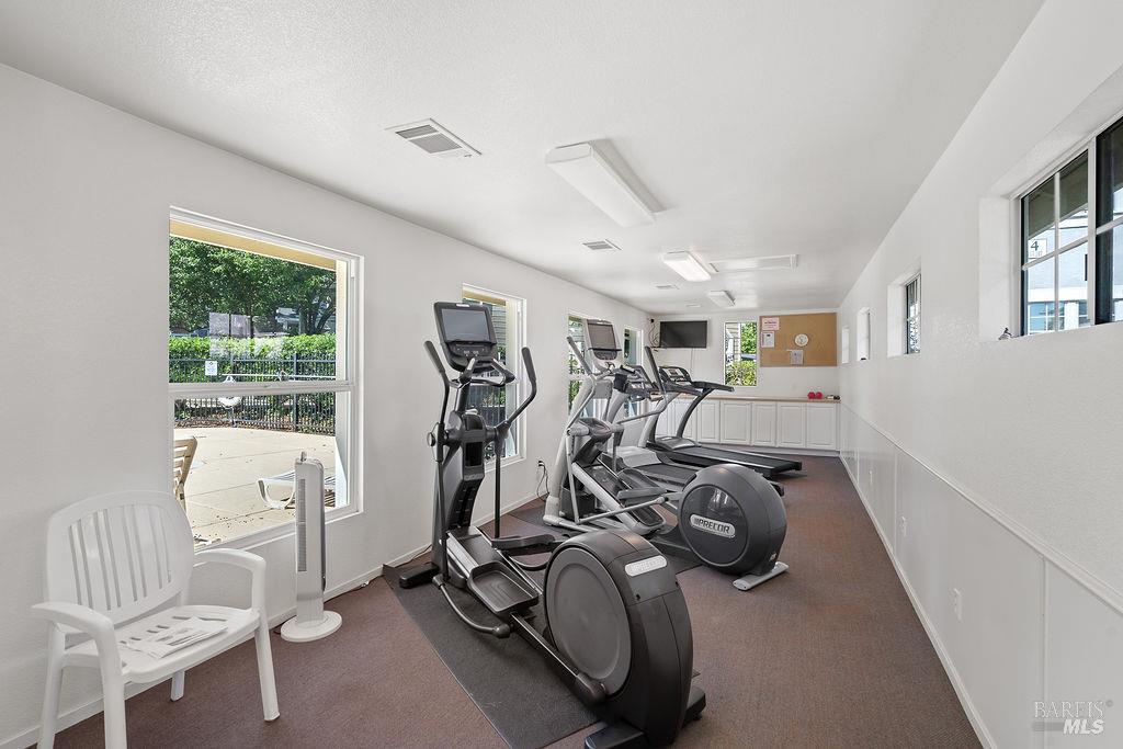 2915 N Texas Street Fairfield CA 94533