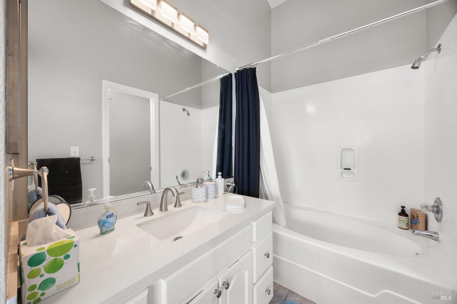 465 E Fifth Street Benicia CA 94510