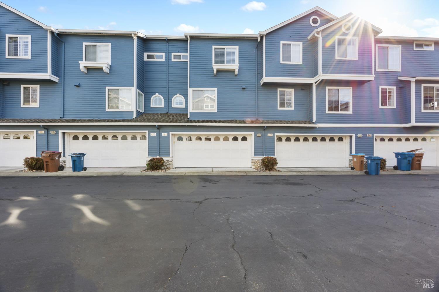 465 E Fifth Street Benicia CA 94510