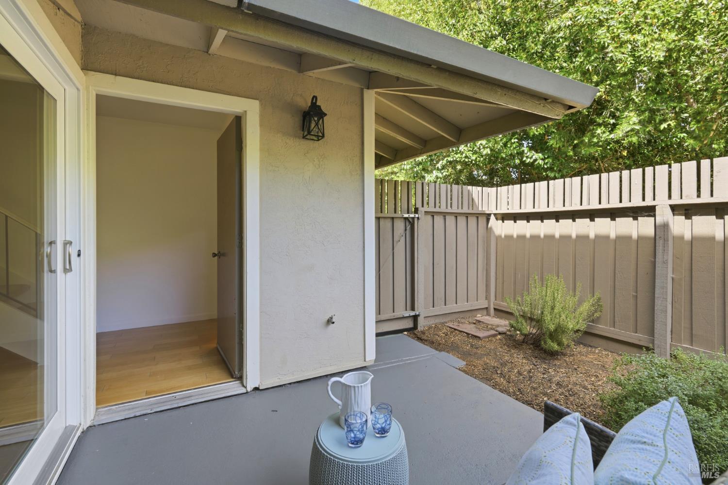 245 Roundtree Way San Rafael CA 94903