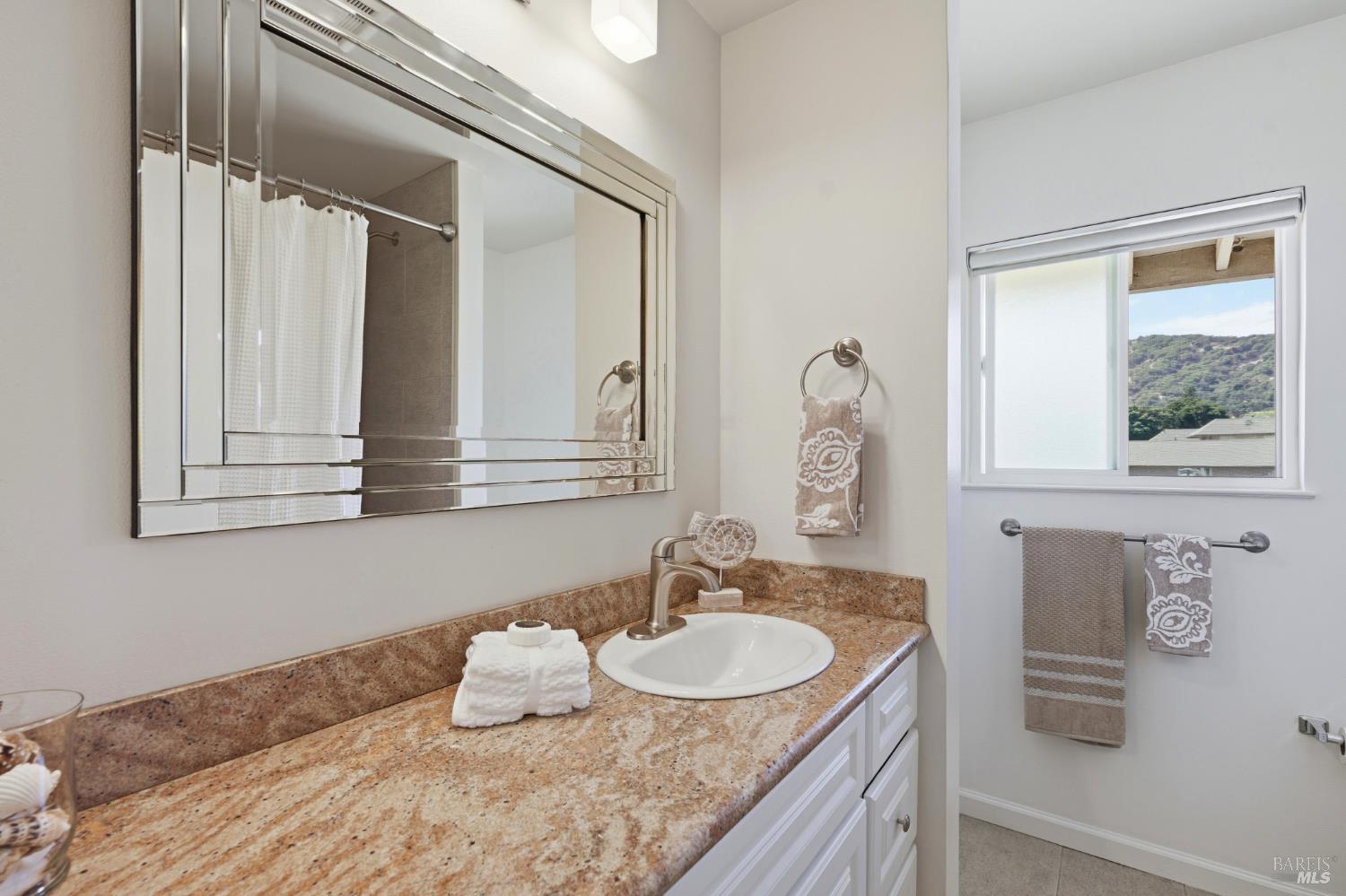 245 Roundtree Way San Rafael CA 94903