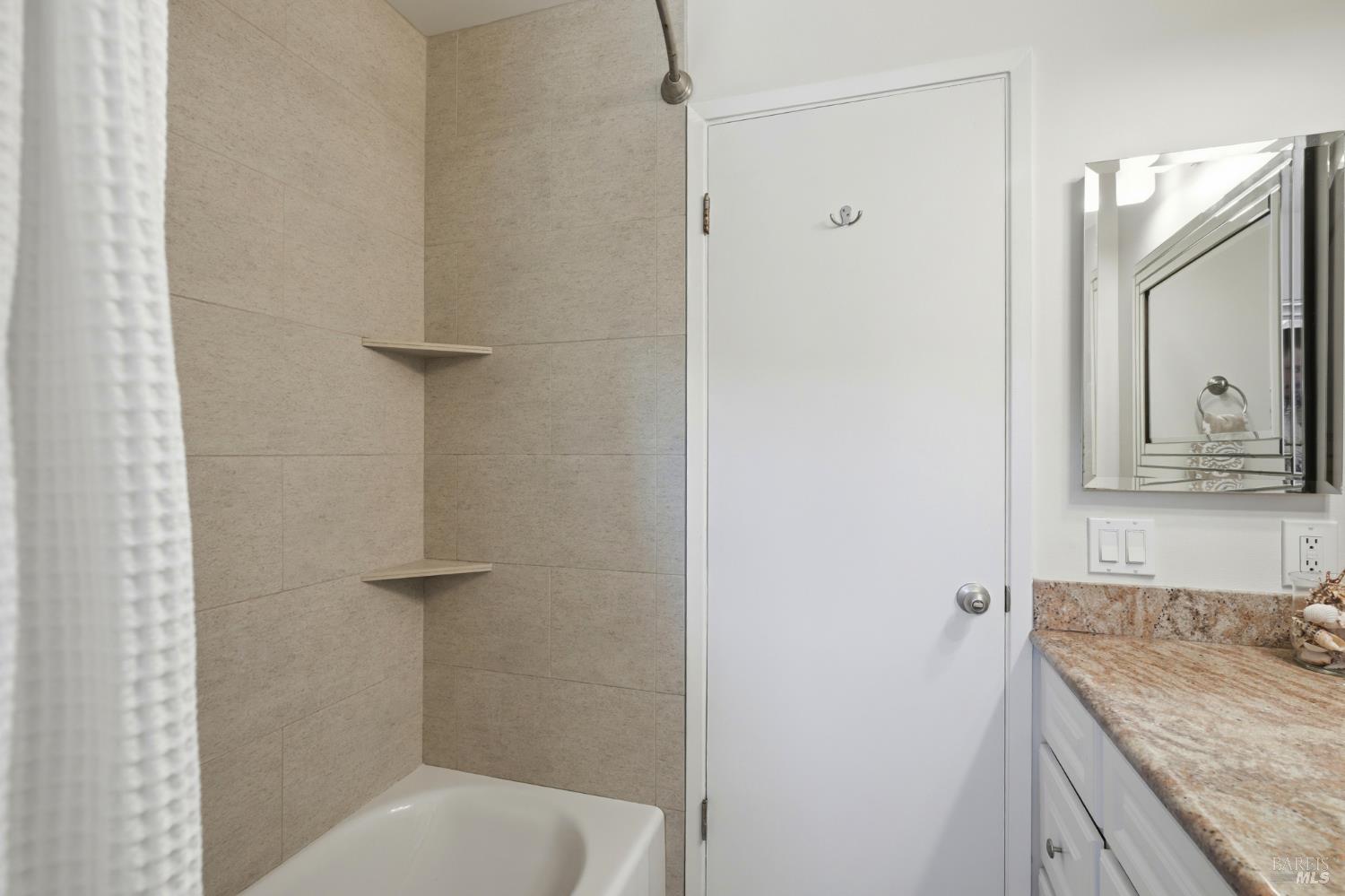 245 Roundtree Way San Rafael CA 94903