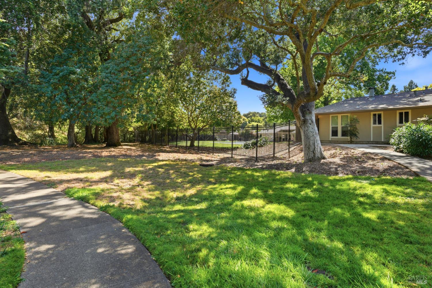 245 Roundtree Way San Rafael CA 94903