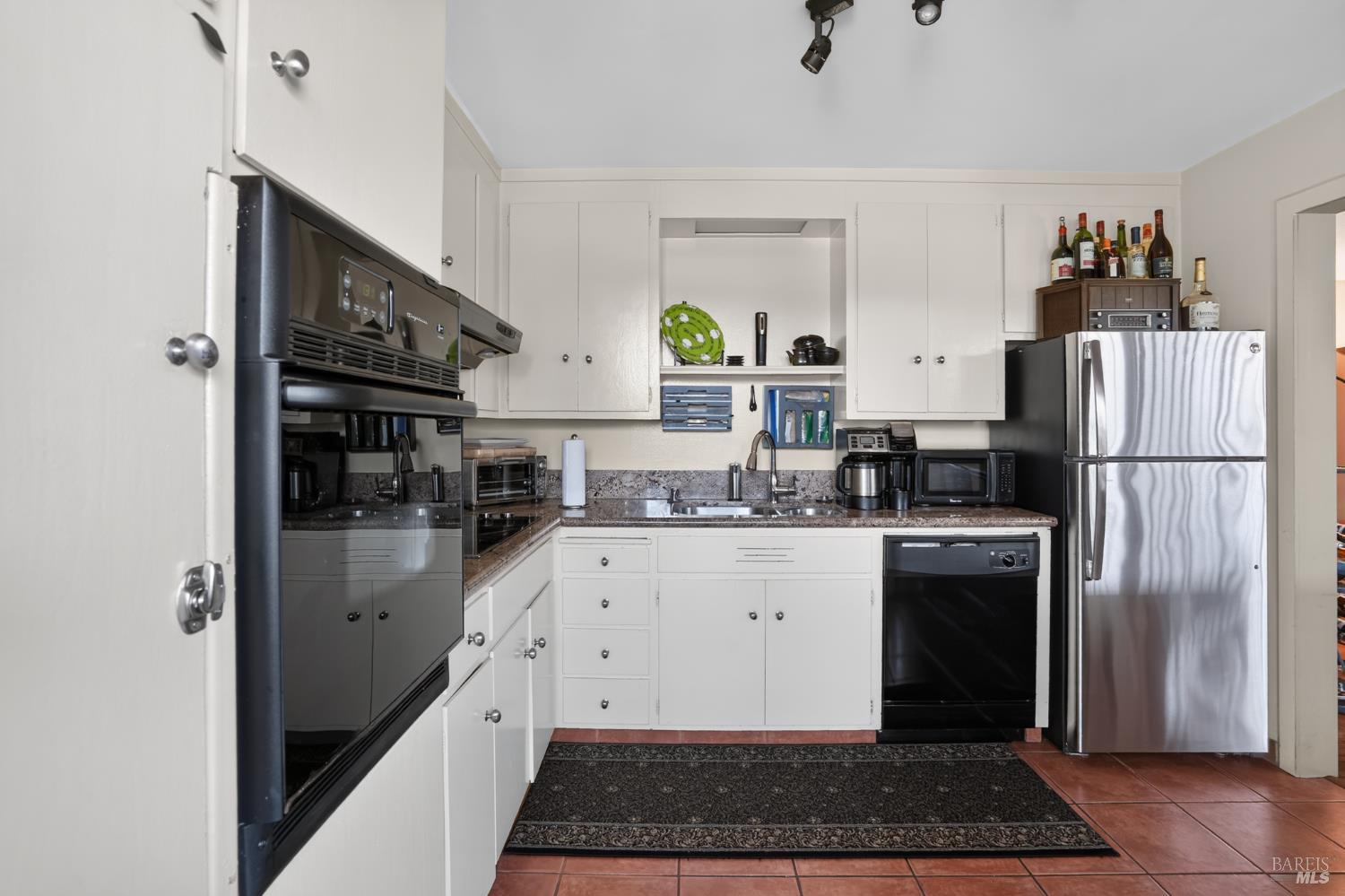 301 Broadway Alameda CA 94501