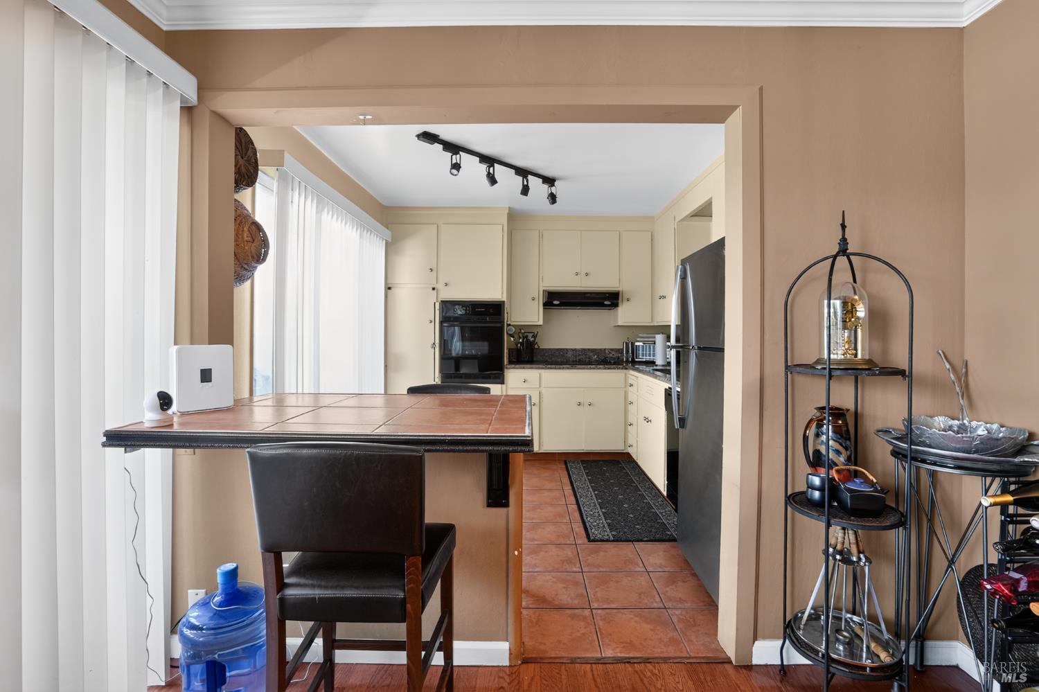 301 Broadway Alameda CA 94501