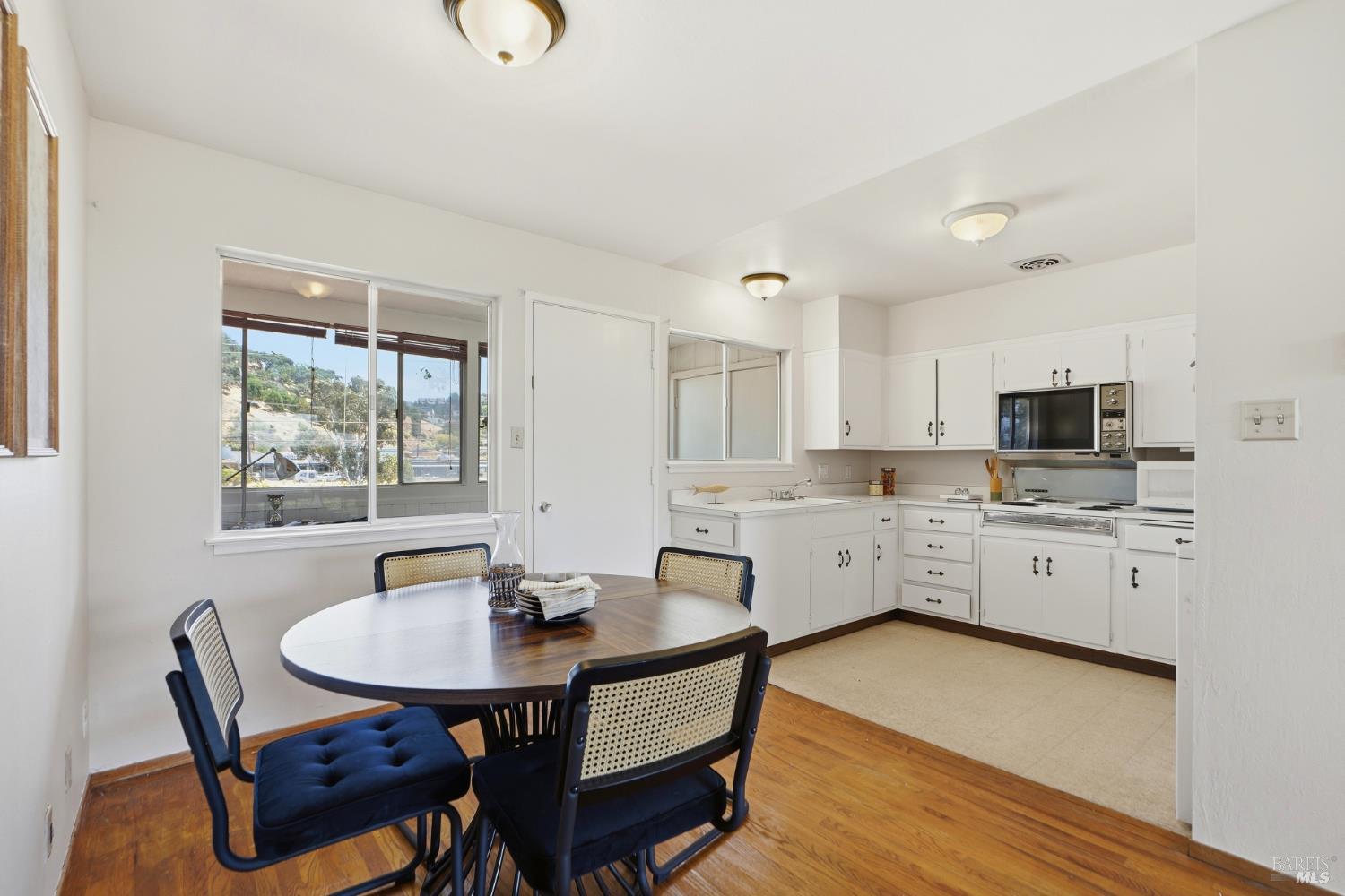 1056 Los Gamos Road San Rafael CA 94903